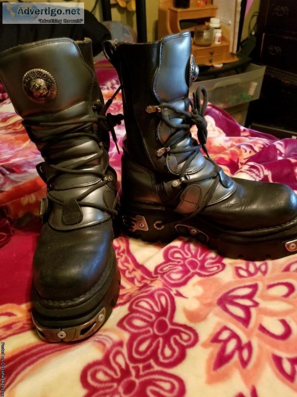Vintage New Rocks