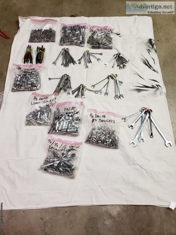 LOT OF 550 USED TOOL