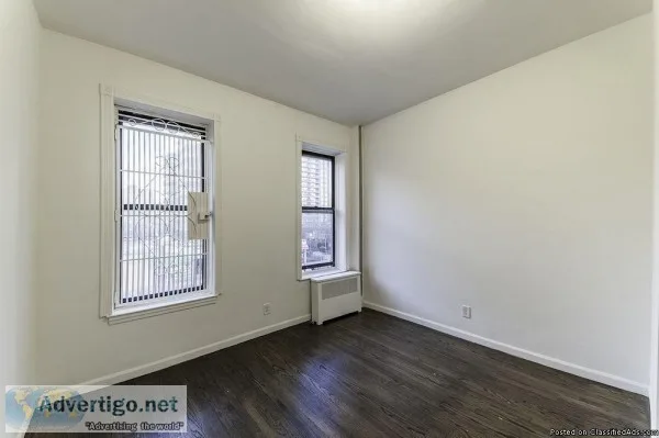 3295 - 2 Bedroom Apartment in East Village