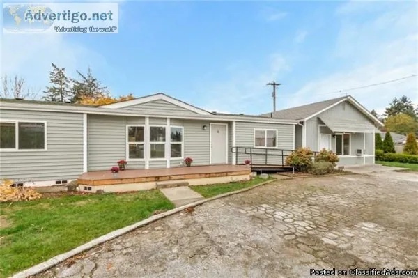 Move In Ready Remodeled Home w Gorgeous Features Detached Shop