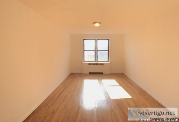 2850 - 2 Bedrooms Apartment in Washington Heights