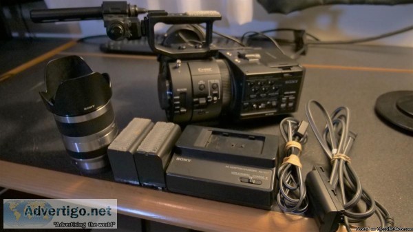 SONY FS700 PROFESSIONAL CAMCORDER
