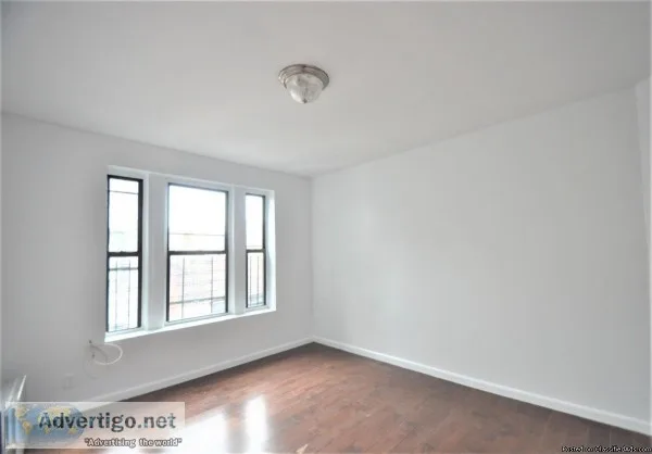 1950 - 1 Bedroom Apartment in Hamilton Heights
