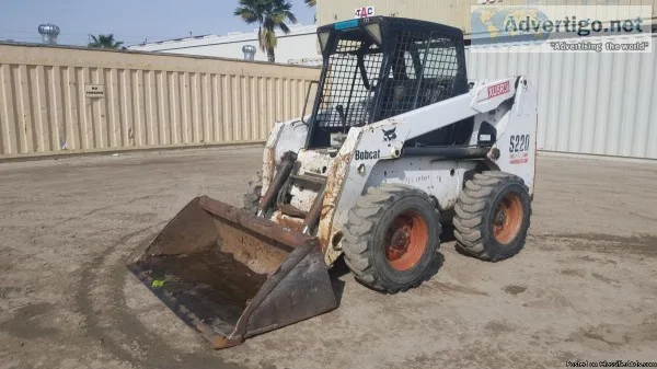 2003 BOBCAT S220 SKIDSTEER LOADER 1437