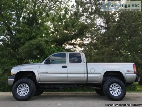 2002 Chevrolet Silverado 2500 Pewter Pickup