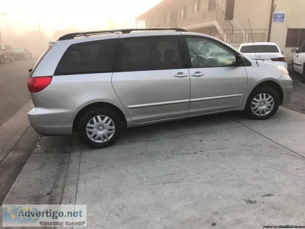 2008 Toyota Sienna 96k - 6900