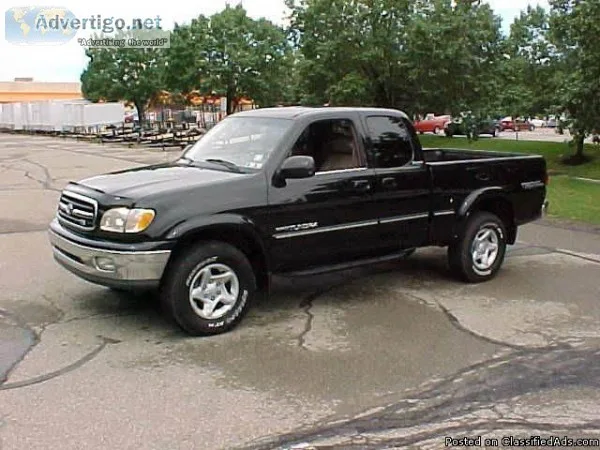 2002 Toyota Tundra Black Pickup Truck