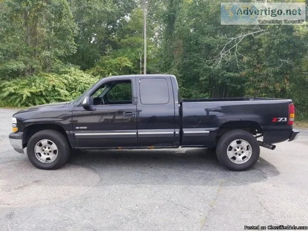 2003 Chevrolet Silverado 1500 Black Pickup