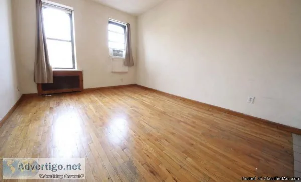 1925 - Studio Apartment in Upper West Side