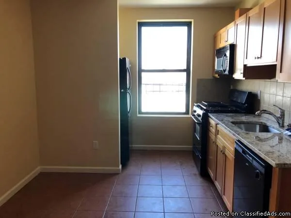 Great 2 Bedroom Apt  Prime Bay Ridge