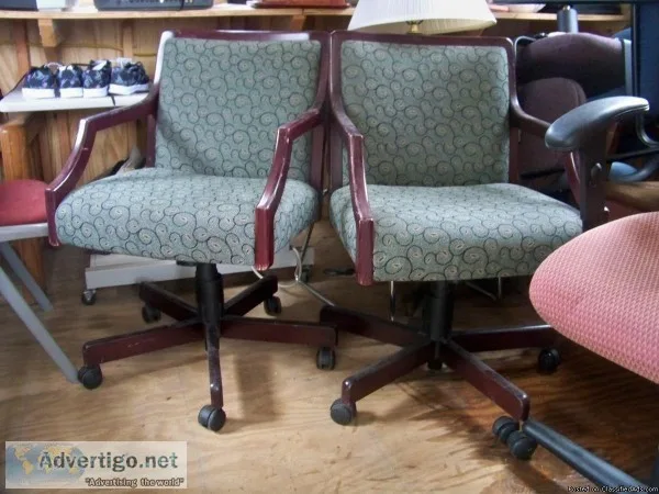 2chairs