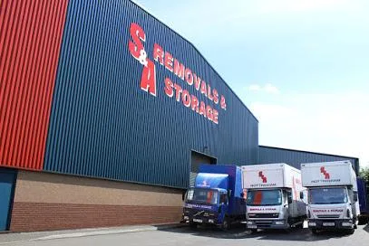 Looking For Removlas and storage at Nottingham