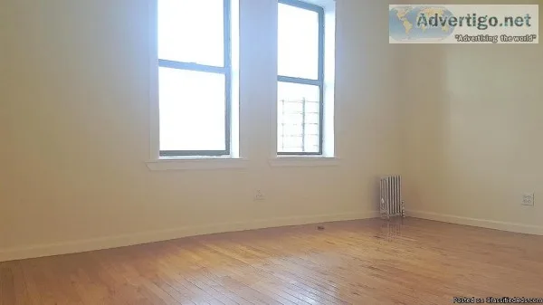 1725 - 1 Bedroom Apartment in Inwood