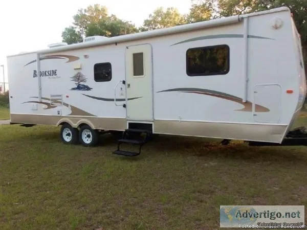 Clean 2007 Sunnybrook Brookside Trailer