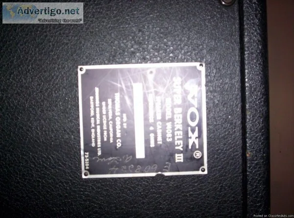 (2) 1968 VOX SUPER BERKELEY III-SPEAKER ENC S