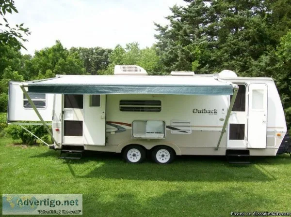 2004 Keystone Outback Travel Trailer