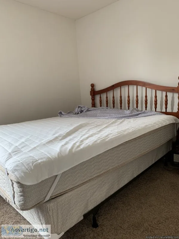Queen Bed with Frames