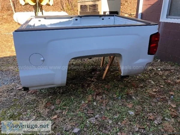 Truck Bed Silverado 3500 crew cab short 6 -7&quot