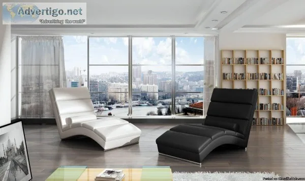 Brand new elegant lounge chair