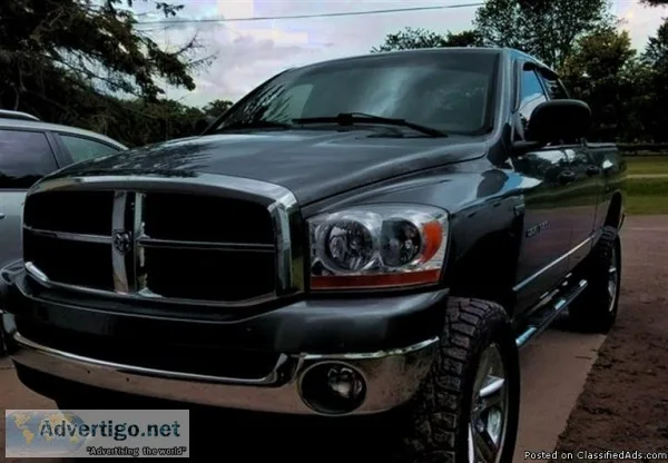 HEMI 2006 Dodge Ram Clean Truck