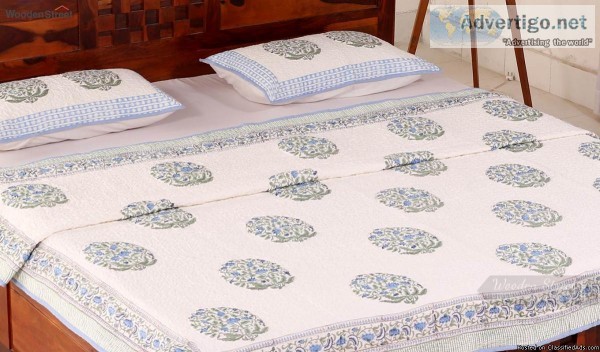 Hurry upGet the best deals on Quilts WoodenStreet