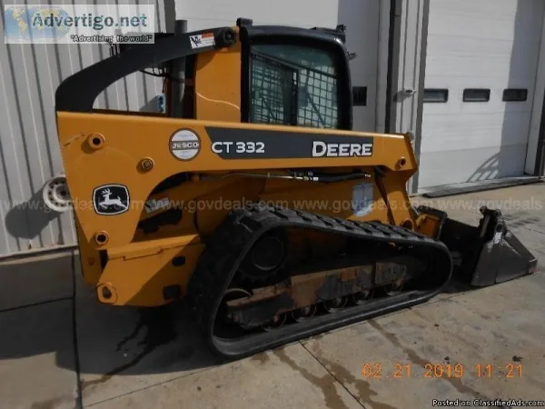2009 John Deere CT332 Skid Steer Loader