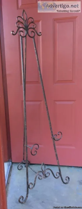 Iron Easel and Mirror