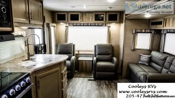 2019 COACHMEN CATALINA 263RLS