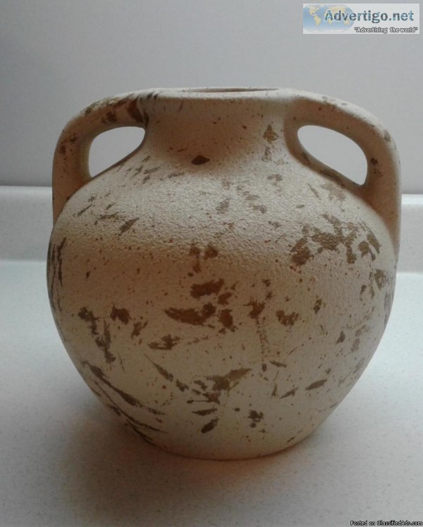 MID CENTURY HARRIS POTTERY PLANTER POT VASE