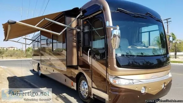 2007 Fleetwood Revolution LE 40E