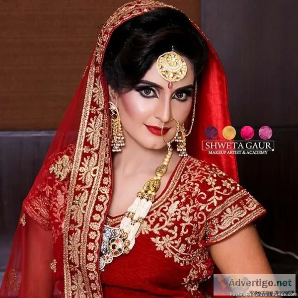 Get the Best Makeup Artist in Delhi