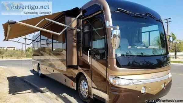 2007 Fleetwood Revolution LE 40E
