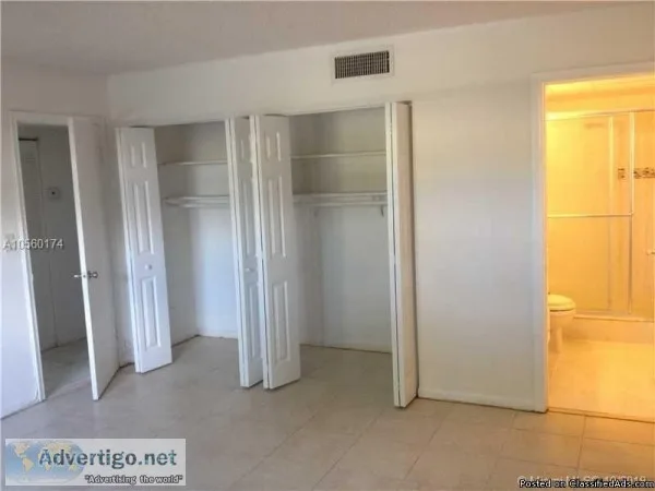 CONDO IN DANIA BEACH