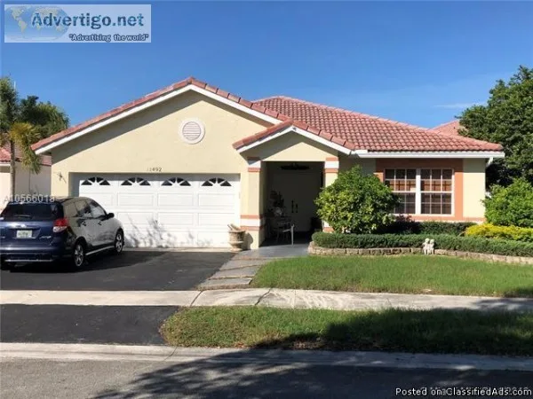 4 Bedrooms Home in Plantation