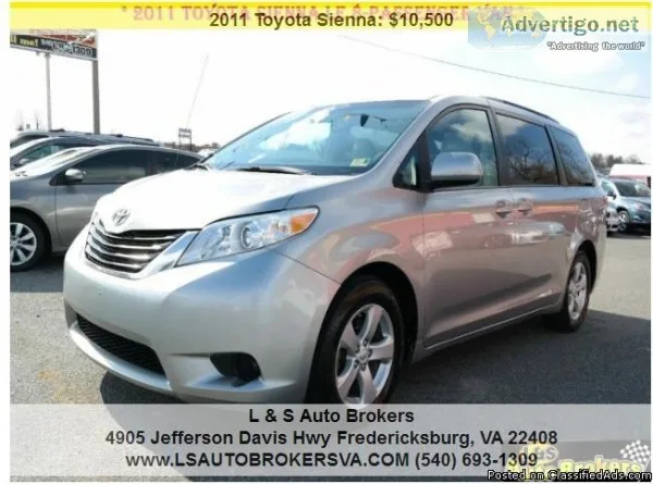 2011 TOYOTA SIENNA LE 8 PASSENGER MINIVAN