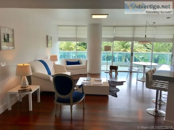 BEAUTIFUL 1 Bdrm  DEN  2 Bths