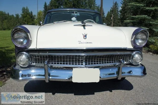 1955 Ford Crown Victoria Skyliner