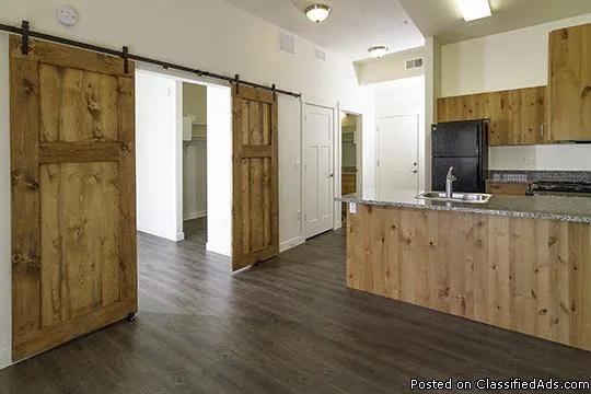 Immediate Move In with 300.00 Off February