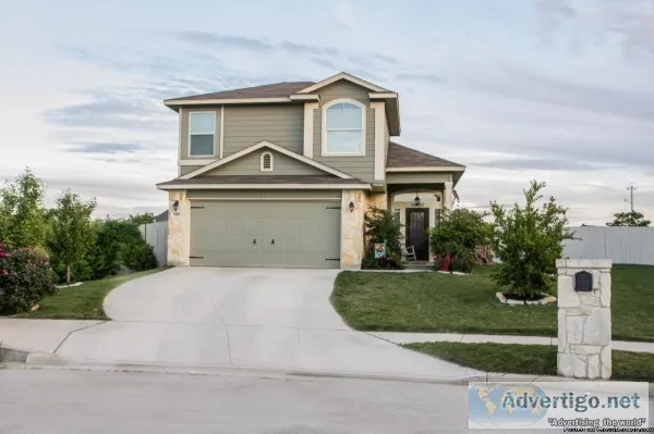 House and Lot for Sale in New Braunfels TX