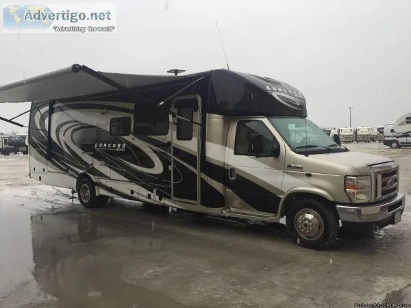 2018 Coachman Concord 300DS Double slide