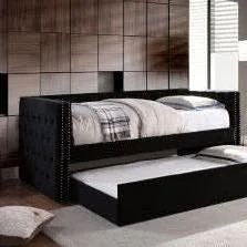Daybed W Trundle