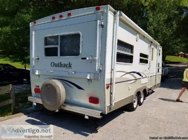 2005 Keystone Outback 26Feet Trailer