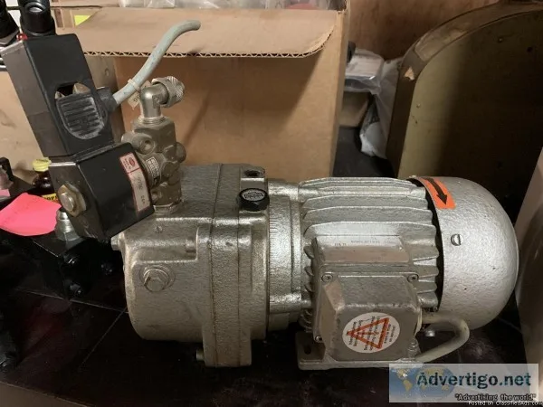 Vacuum Pump