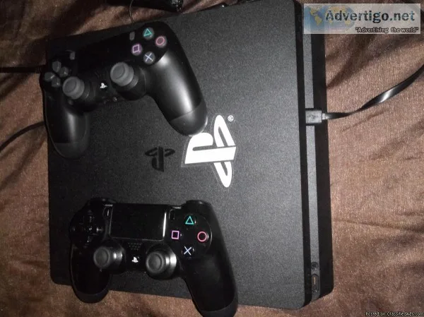 PlayStation  4 ((1 terabytes))