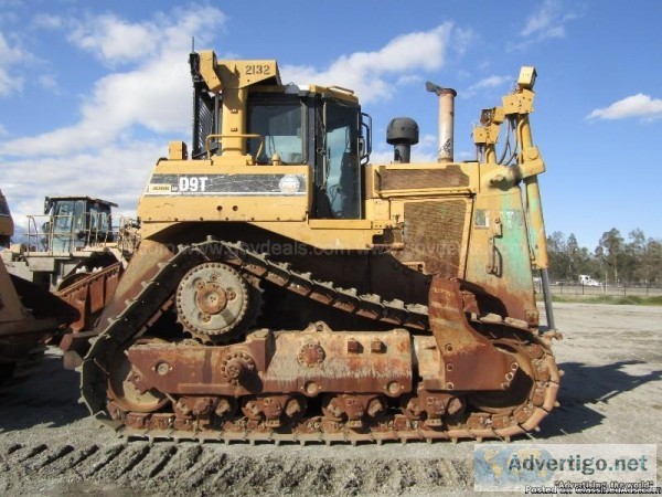 2005 Caterpillar D-9T Trash Dozer