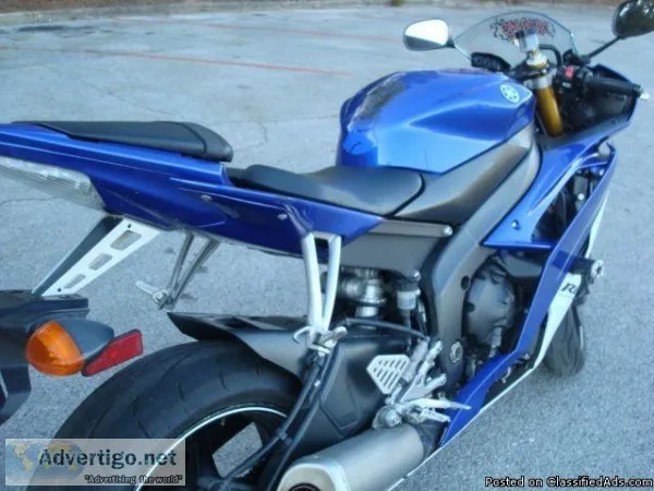 2015 R6 YAMAHA MOTORCYCLE