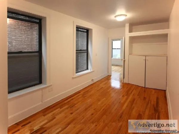 2495 - 1 Bedroom Apartment in Midtown East