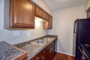 2 bedroom 1 Bath