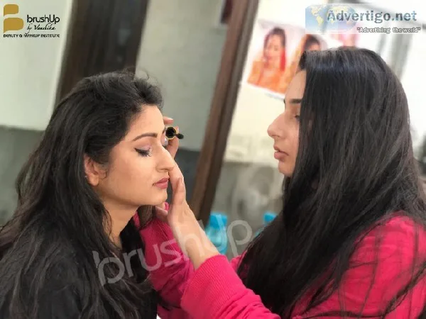 Bridal makeup artist in delhi ncr