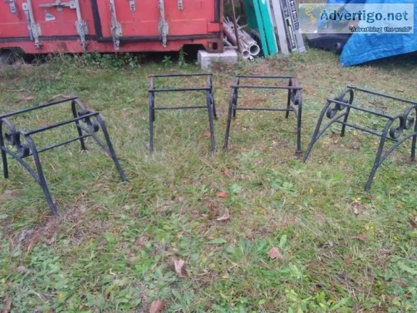 IRON FENCE ACCESSORIES